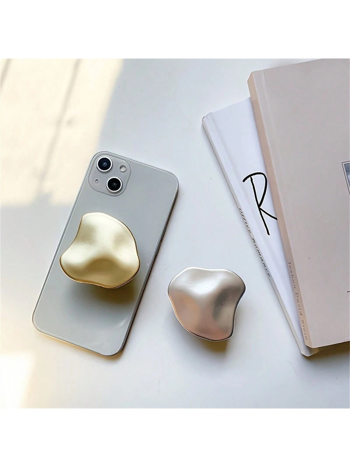 Zinc Alloy Stylish Mobile Phone Holder With Retractable Finger Ring Buckle And Desktop Cushion Support For Secure Grip And Stand Compatible With IPhone, Android Phone, Gift For Birthday, Family, Frien
